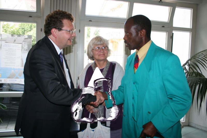 Polen, Deutsch-Polnische Nachrichten, deutschpolnischenachrichten, Warschau, Osteuropa, Nachrichten, News, Potsdam, Berlin, Krakow, Krakau, Frankfurt (Oder), Viadrina, Europa, Politik, Wirtschaft, Kultur, Ibraimo Alberto, Frank Bürger, Boxen, Manfred Wolke, Dietmar Woidke, Brandenburg, Potsdam. Spandau, Nina Meinke