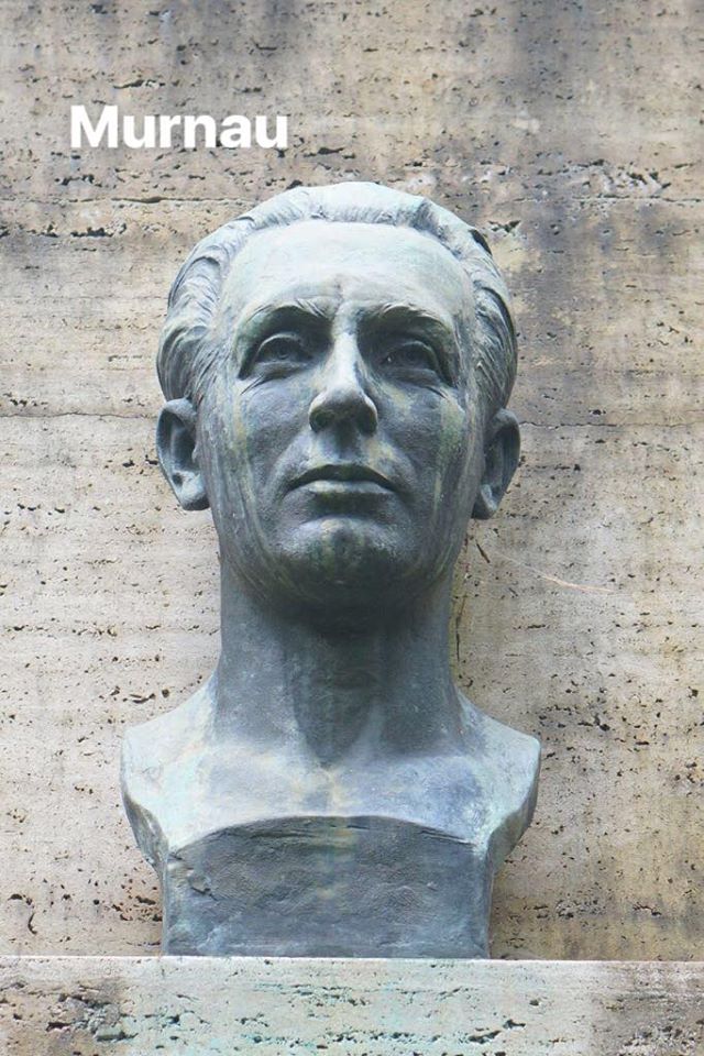 40036179_1852098031538737_5825886669009584128_n